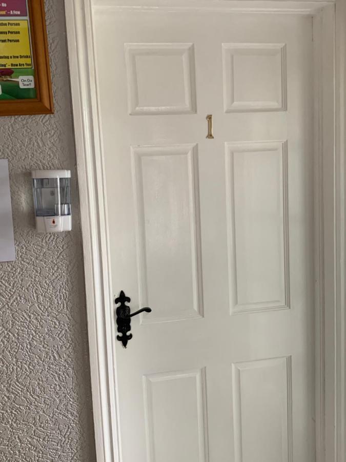 Kings Accommodation Donegal Town Extérieur photo